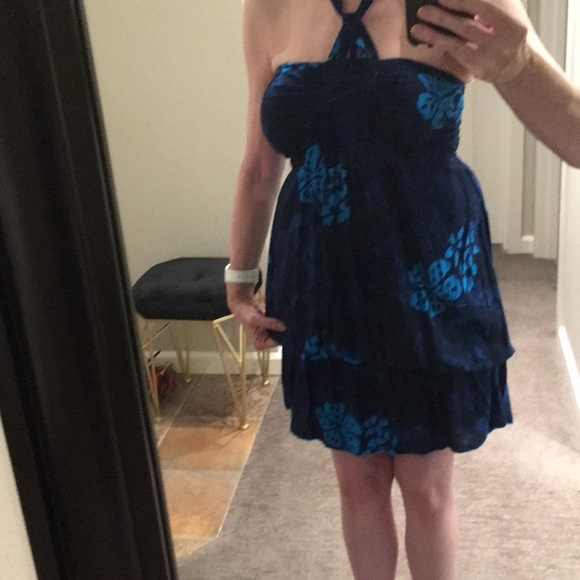 Hawaiian Print Halter Dress or Top w/Smocked Back - Picture 3 of 16